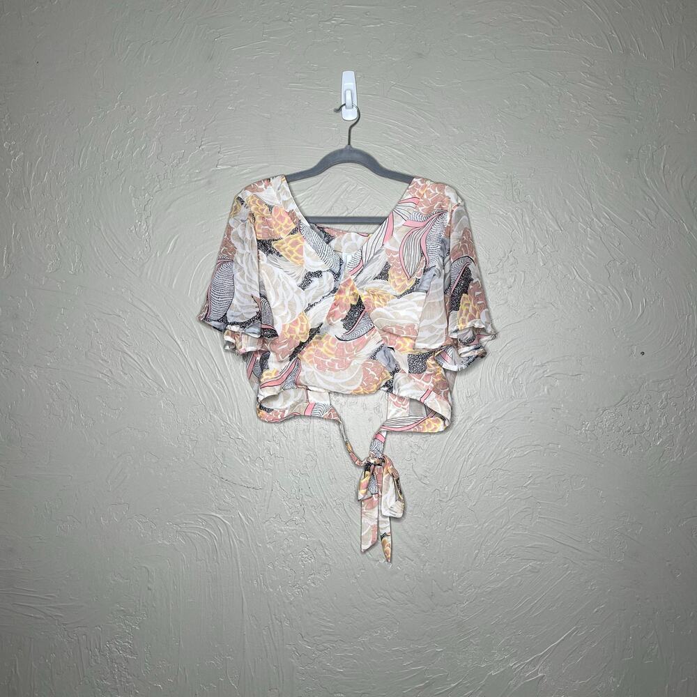 Molly Bracken Floral Wrap Top Women's Medium Blouse